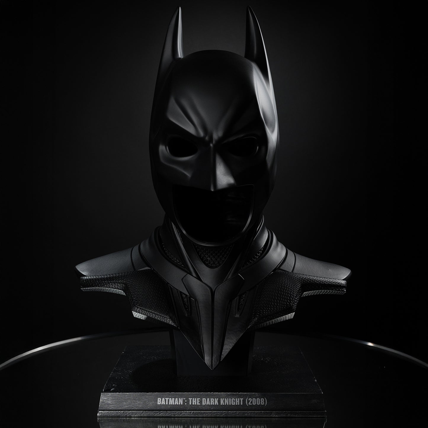 DC DIRECT 1/1 SCALE COLLECTOR BATMAN DARK KNIGHT COWL