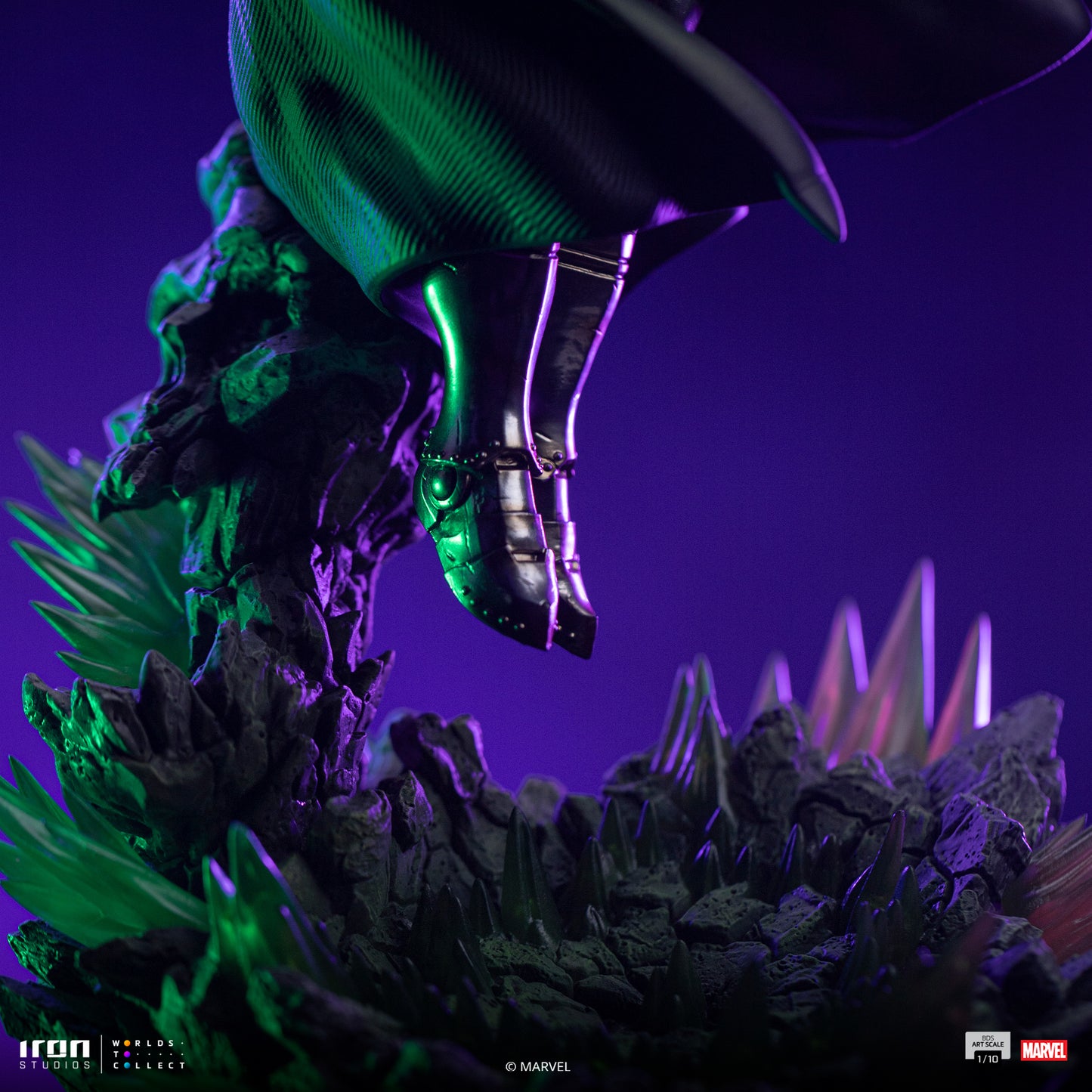 MARVEL DOCTOR DOOM 1/10 SCALE STATUE