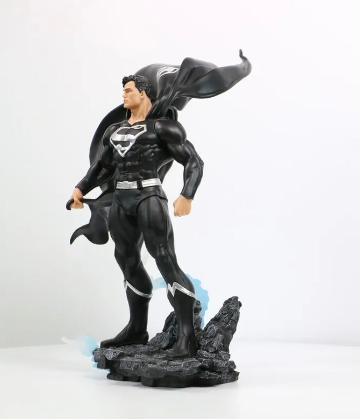 DC Heroes Superman Black & Silver Previews Exclusive PVC 1:8 Statue