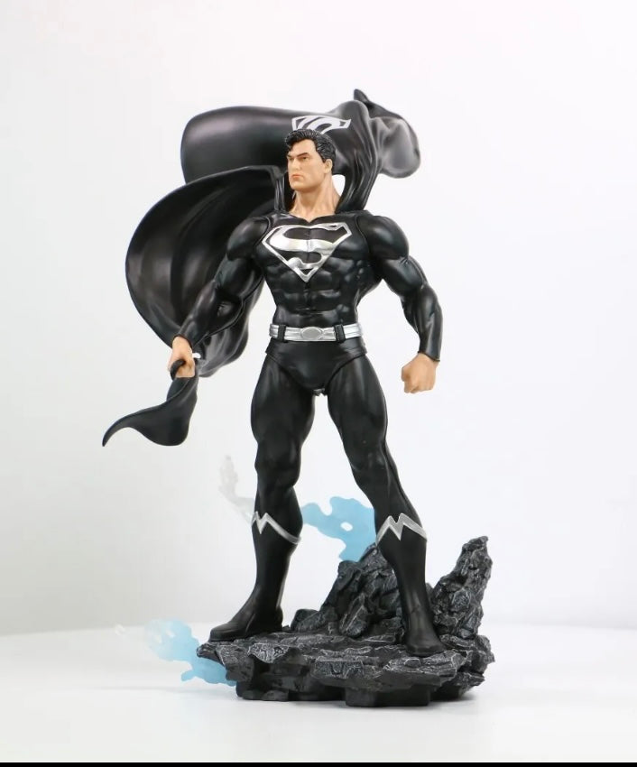 DC Heroes Superman Black & Silver Previews Exclusive PVC 1:8 Statue